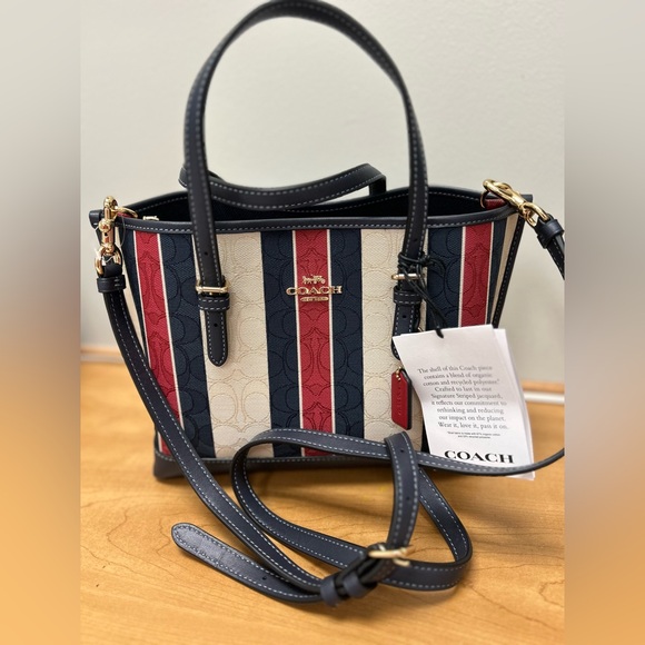 Coach Handbags - ✨NWT✨ COACH Millie Tote